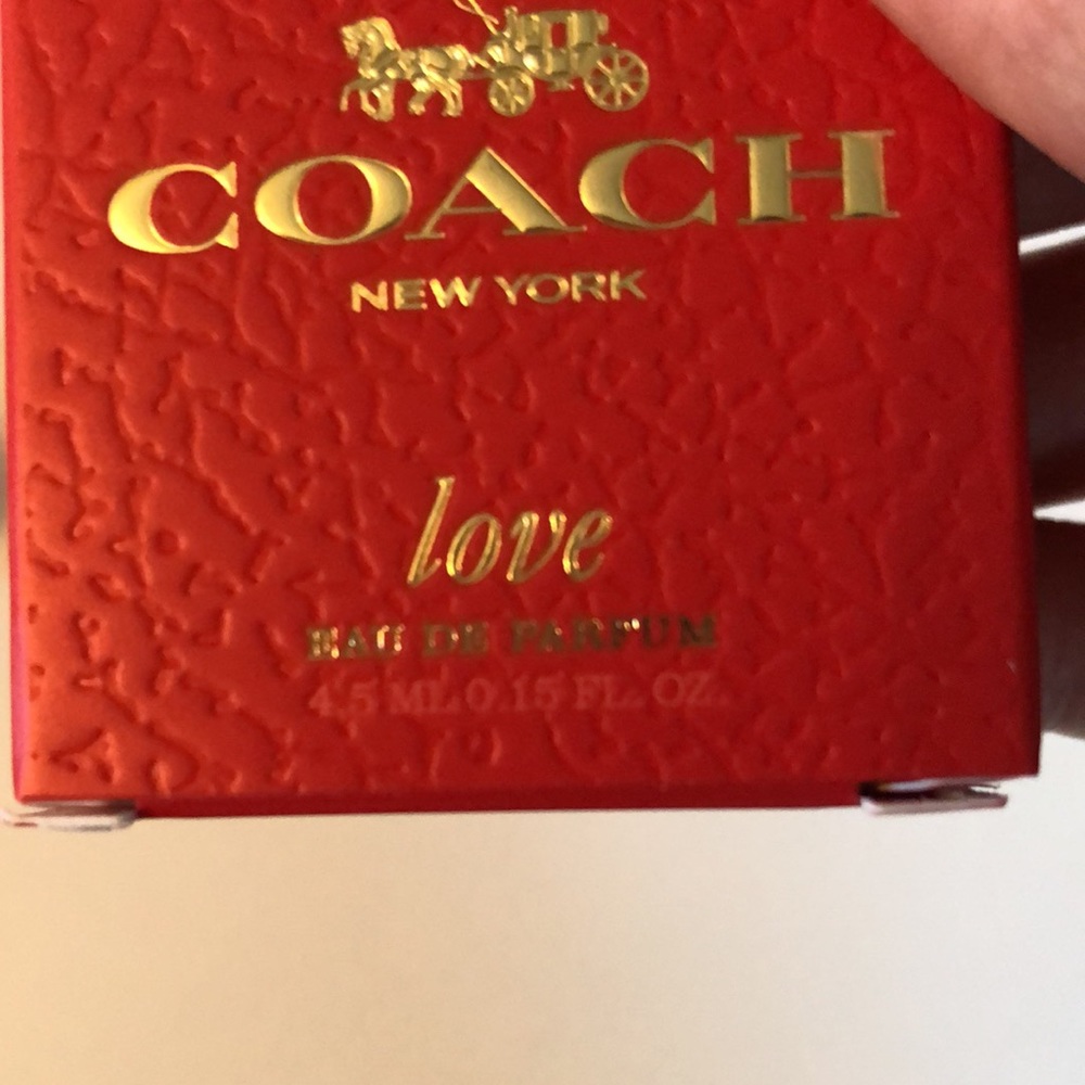Coach Love - Picture 4 of 5
